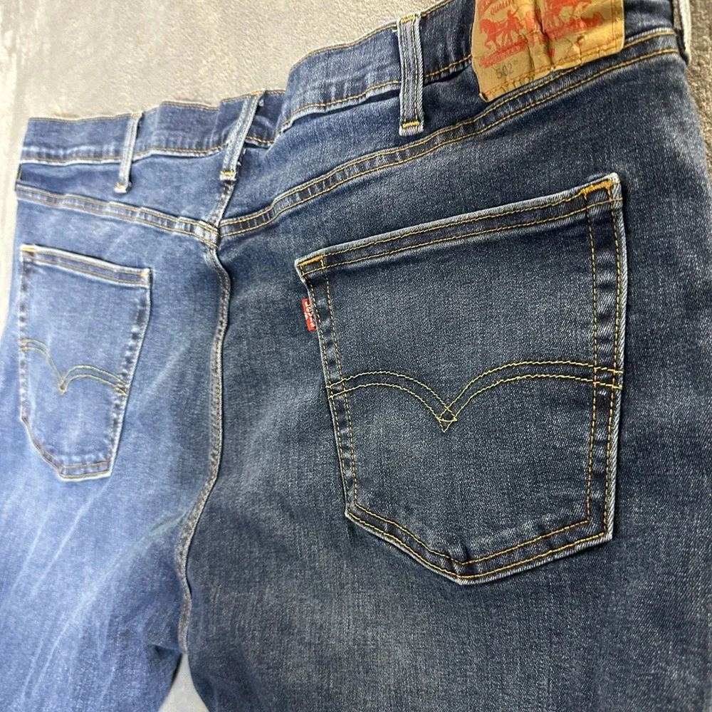 Levis 502 Regular Taper Jeans Mens 46x32 Blue Medium Wash WaterLess Denim